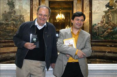 Simonetti y Campos presentan sus obras ganadoras de premio Casa Amrica